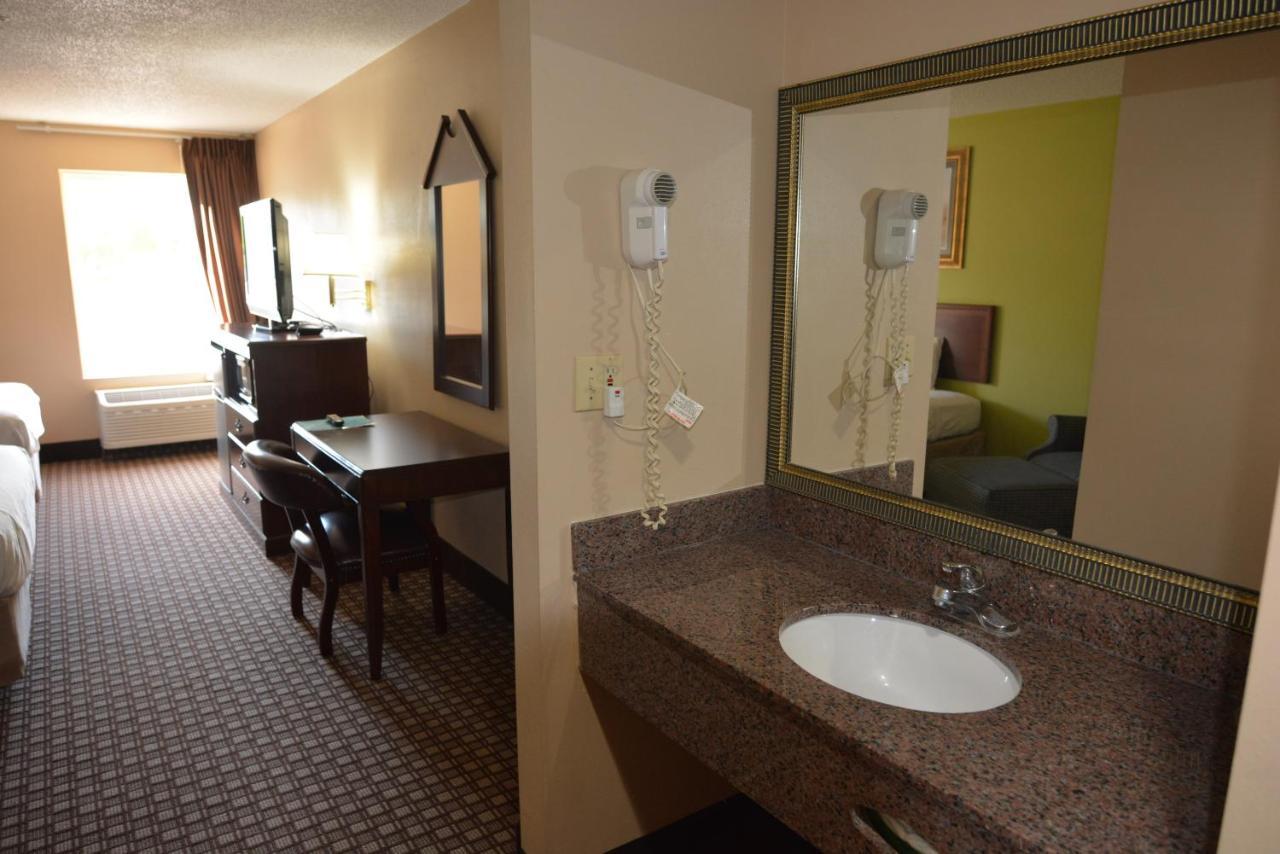 Jameson Inn And Suites Hazelhurst Hazlehurst Eksteriør billede
